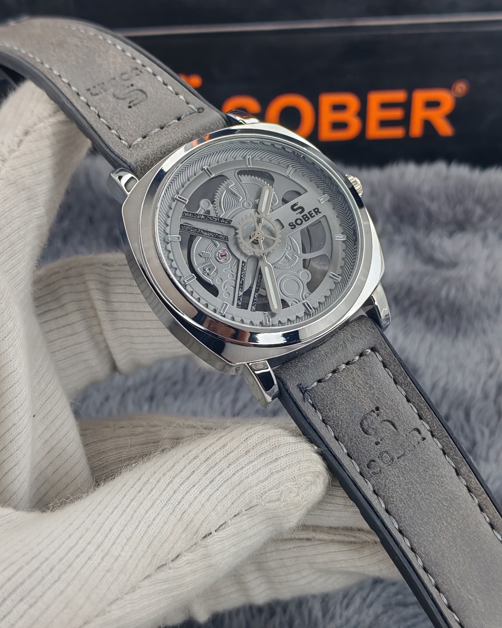 SOBER Men's Watch