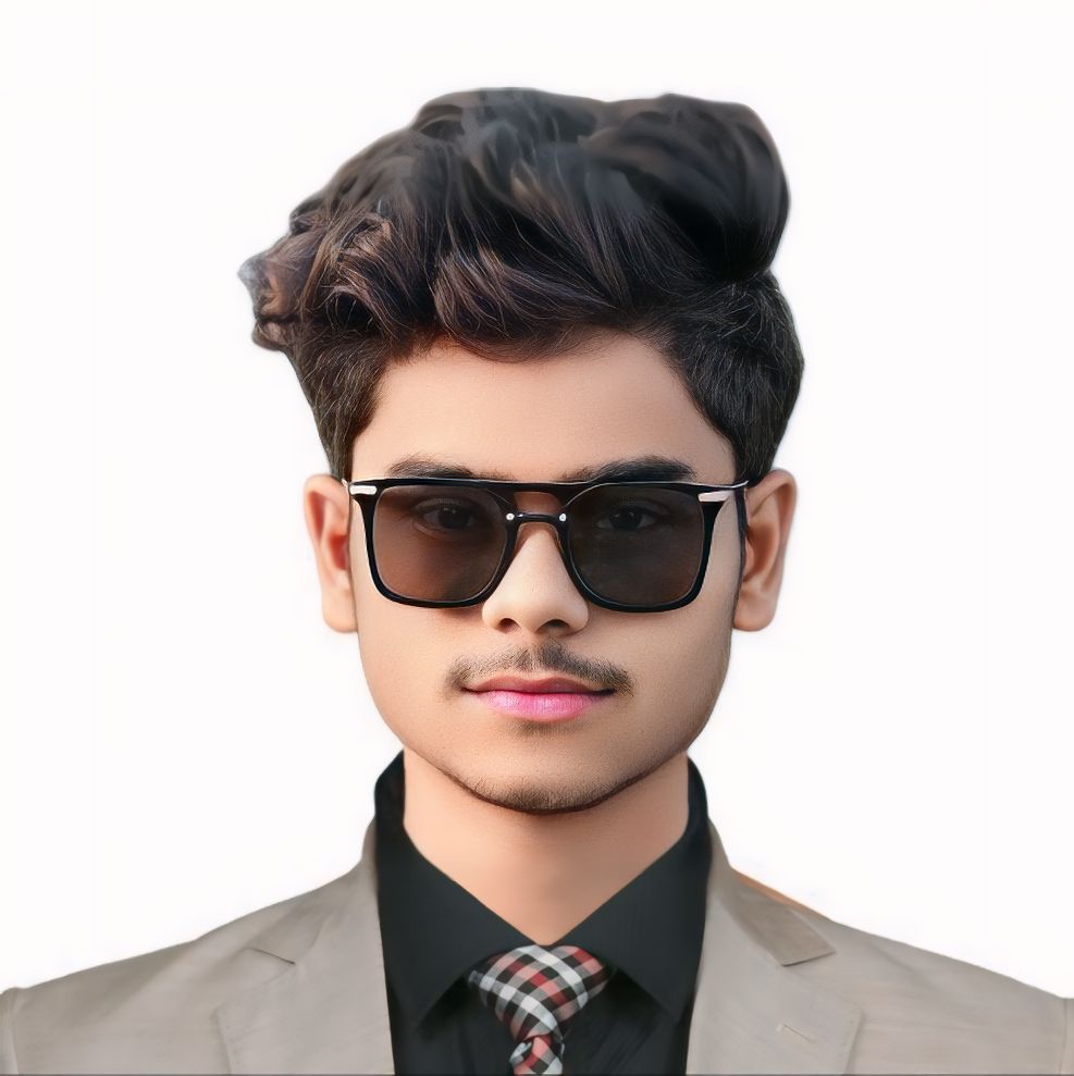 “হাসিমুখে চলো যারা, ভেতরে সবার কান্না লুকানো থাকে,জীবনের এই নাটক মঞ্চে, নিজের চরিত্রটাই বুঝে ওঠা সবচেয়ে কঠিন একটি ফাঁকে। 💔”